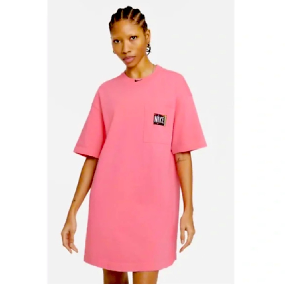 BRAND NEW WITH TAGS Neon Pink Nike T-Shirt dress in size Medium